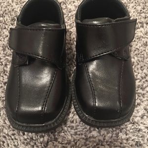 Infant dress shoes